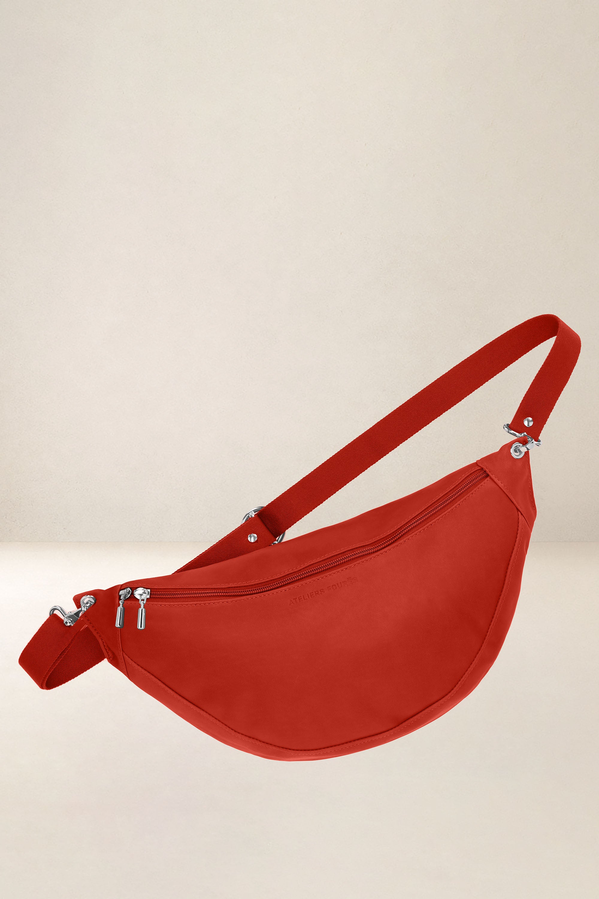 les-ateliers-four-s-atalante-sac-banane-cuir-orange-confite image 3