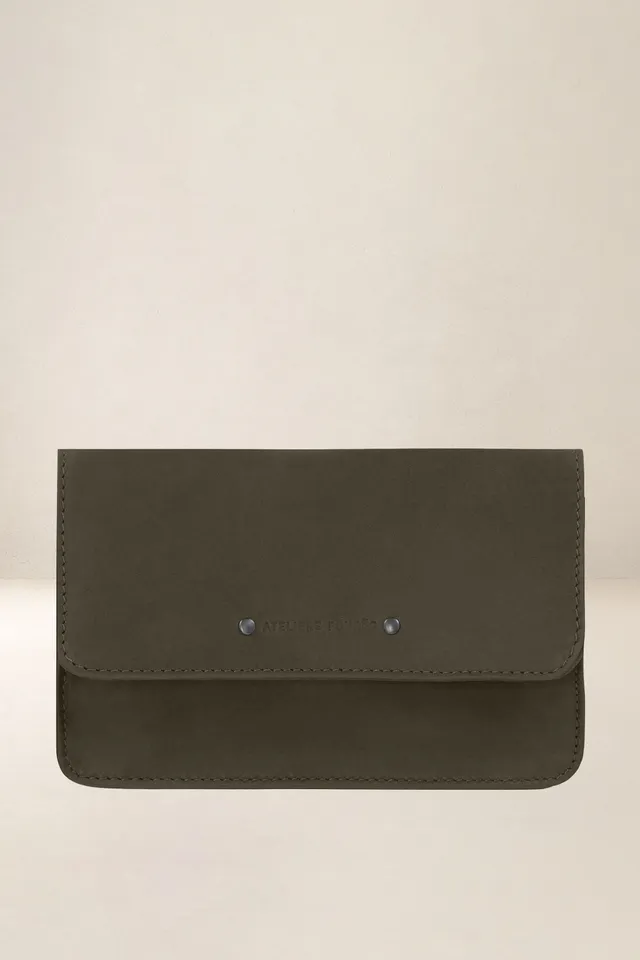 les-ateliers-four-s-minos-porte-t-l-phone-cuir-fauve image 1