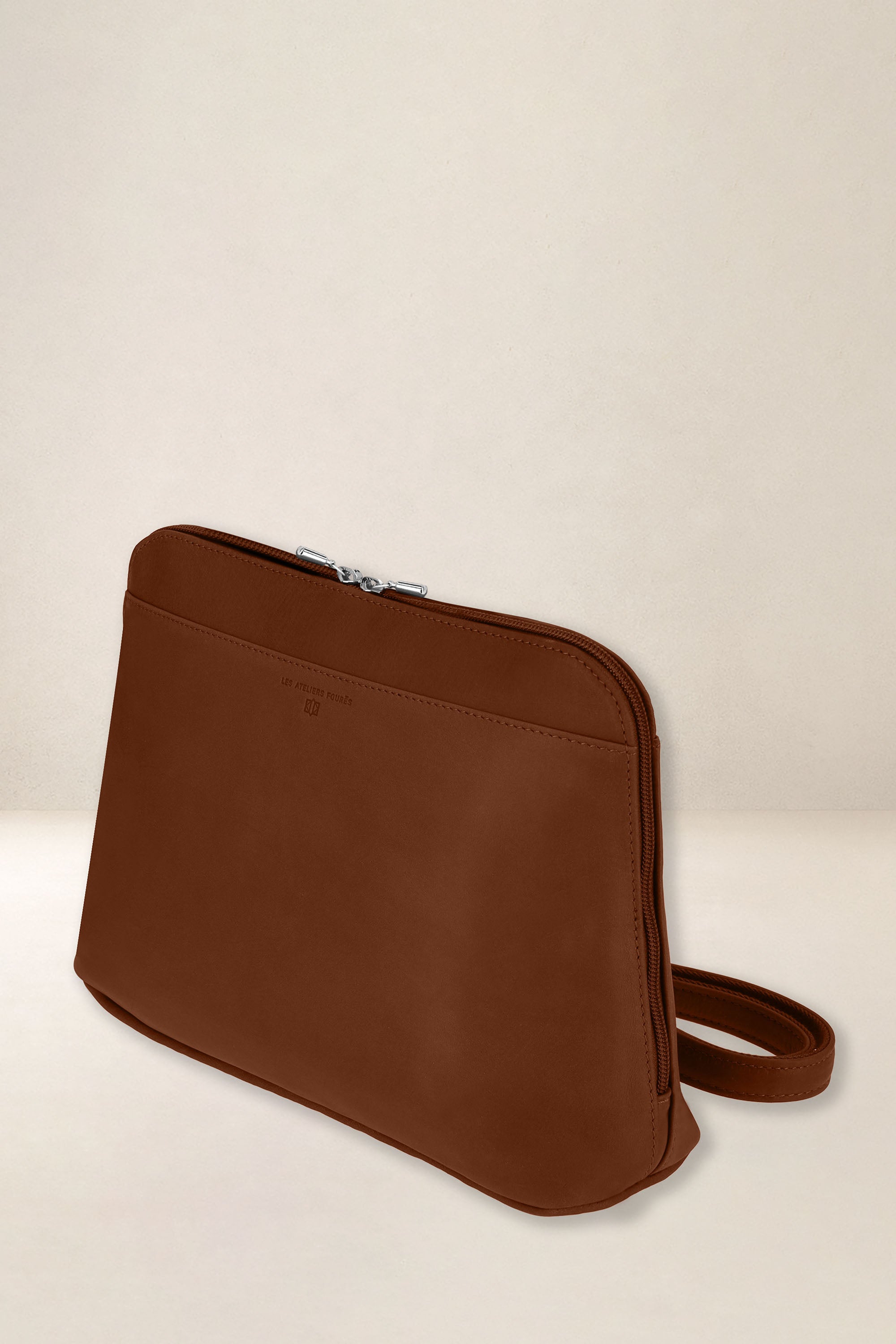 les-ateliers-four-s-europe-sac-main-cuir-lionne image 3