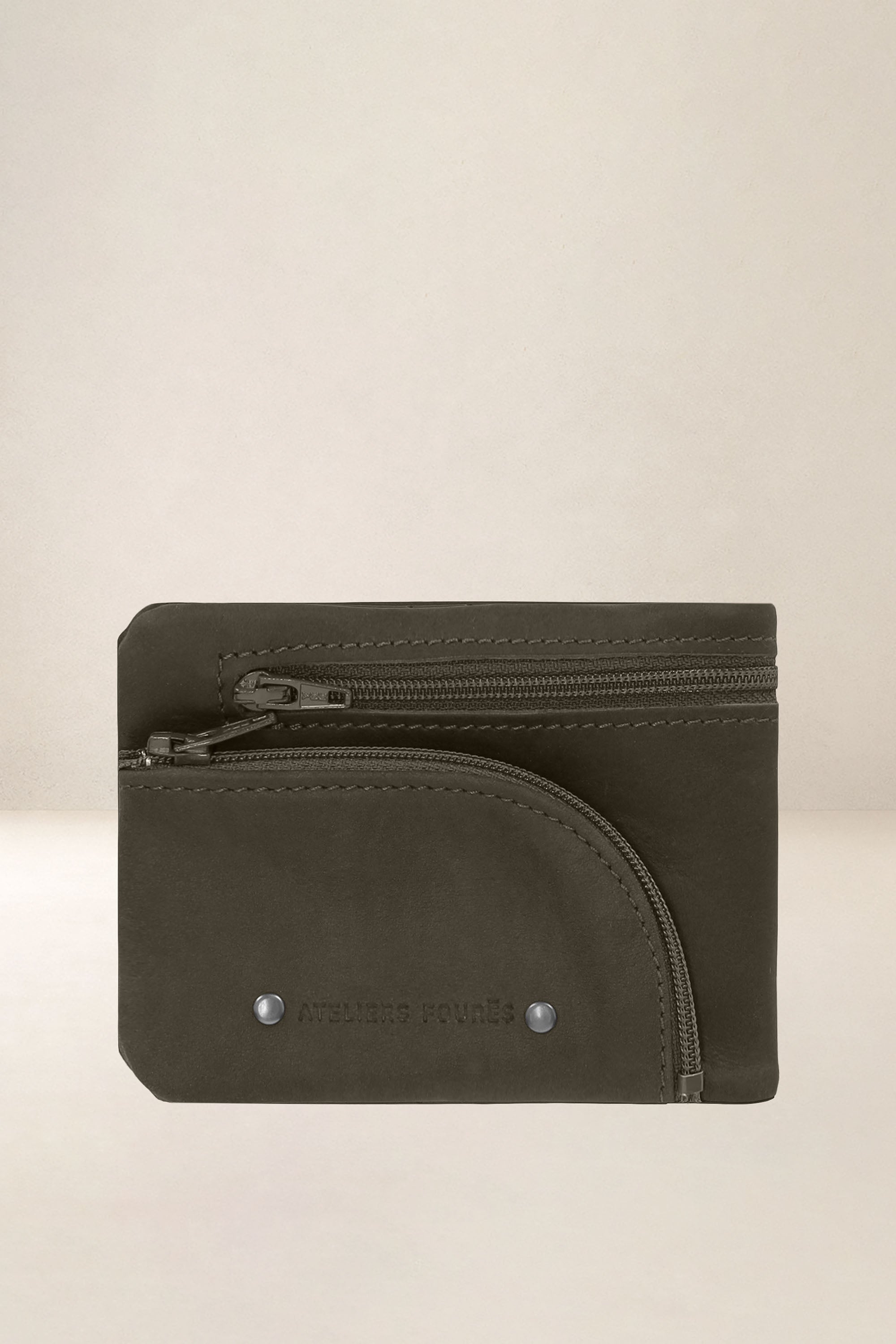 les-ateliers-four-s-ulysse-portefeuille-cuir-cognac-zipp image 1