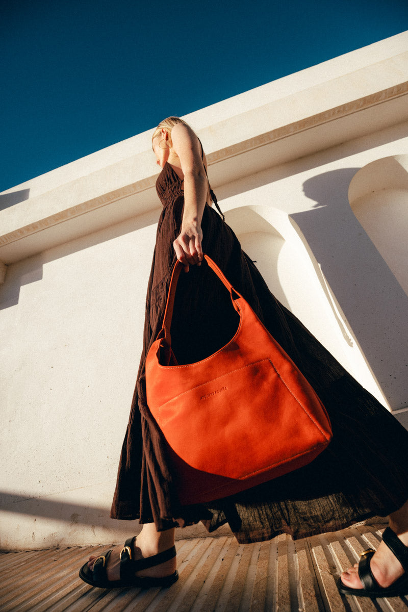 les-ateliers-four-s-amazone-sac-main-minuit-cuir-pleine-fleur image 2