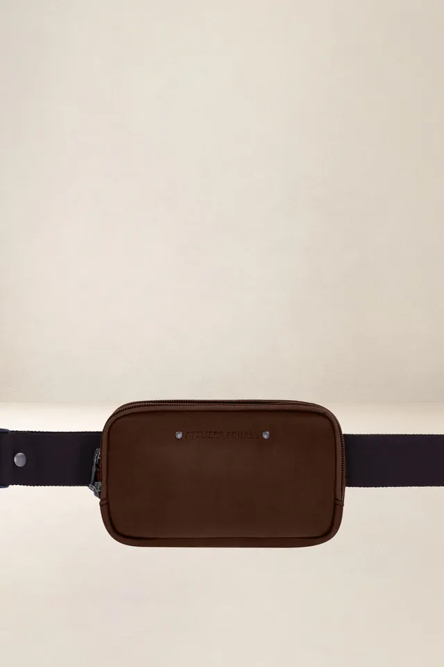 les-ateliers-four-s-icare-banane-cuir-cognac-porte-t-l-phone image 1