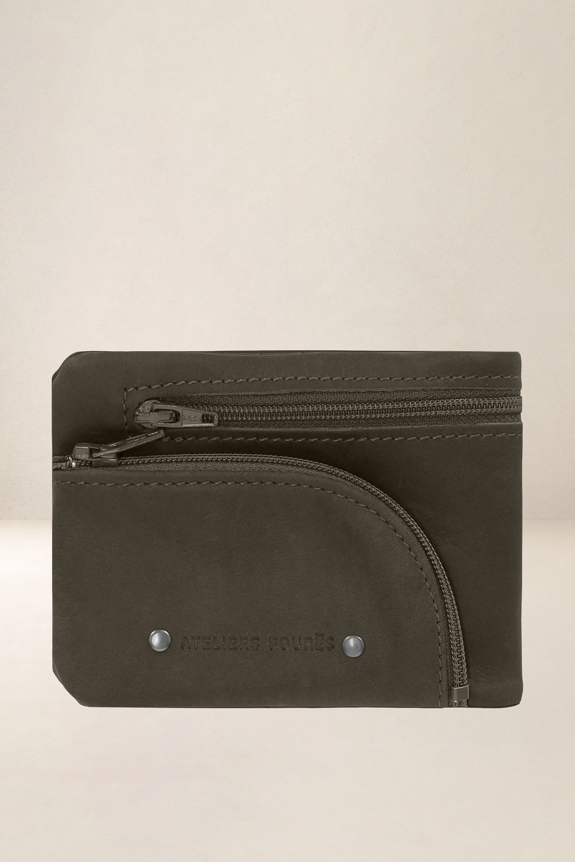 les-ateliers-four-s-ulysse-portefeuille-cuir-cognac-zipp image 7