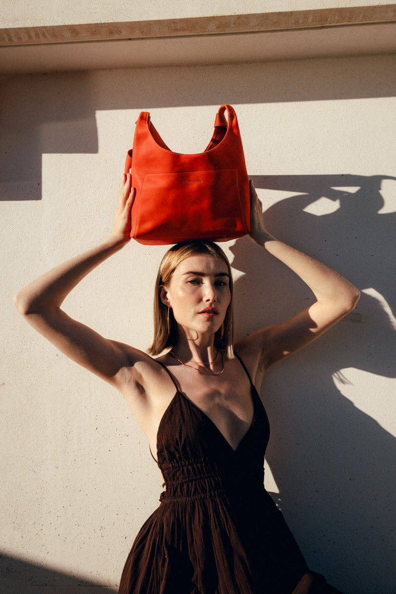 les-ateliers-four-s-amazone-sac-main-minuit-cuir-pleine-fleur image 8