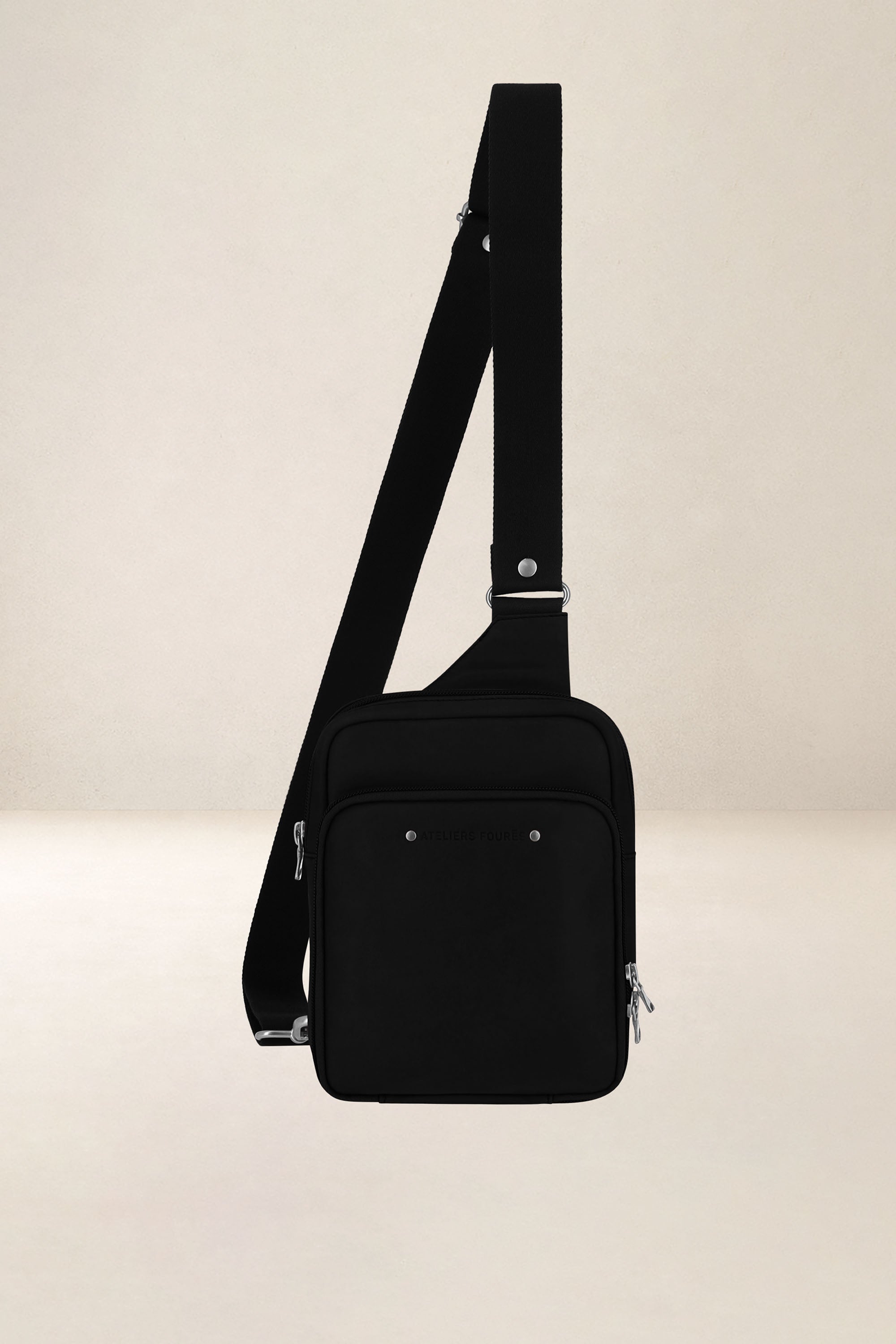 les-ateliers-four-s-euripide-sacoche-cuir-fauve-holster image 2