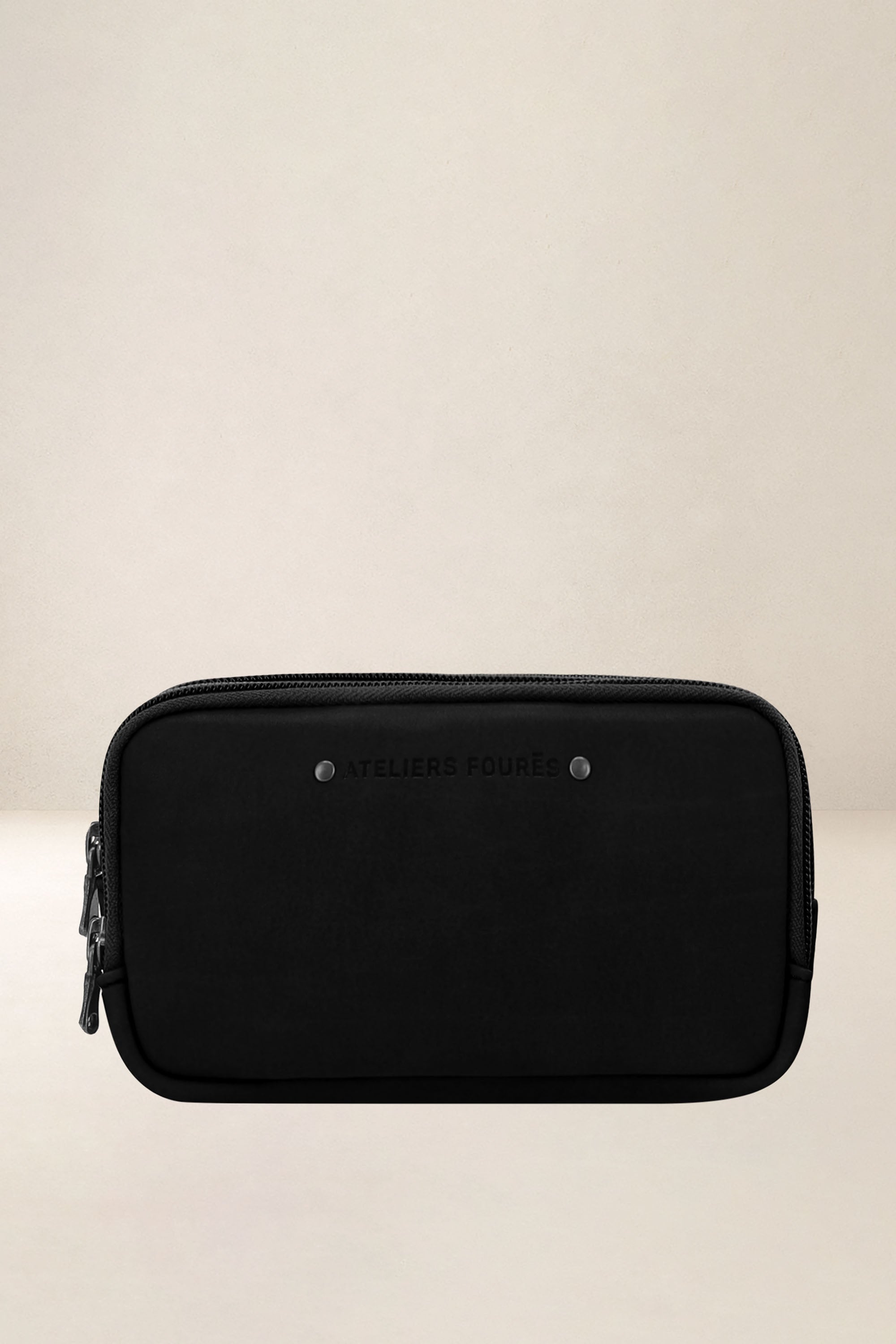 les-ateliers-four-s-icare-banane-cuir-cognac-porte-t-l-phone image 4