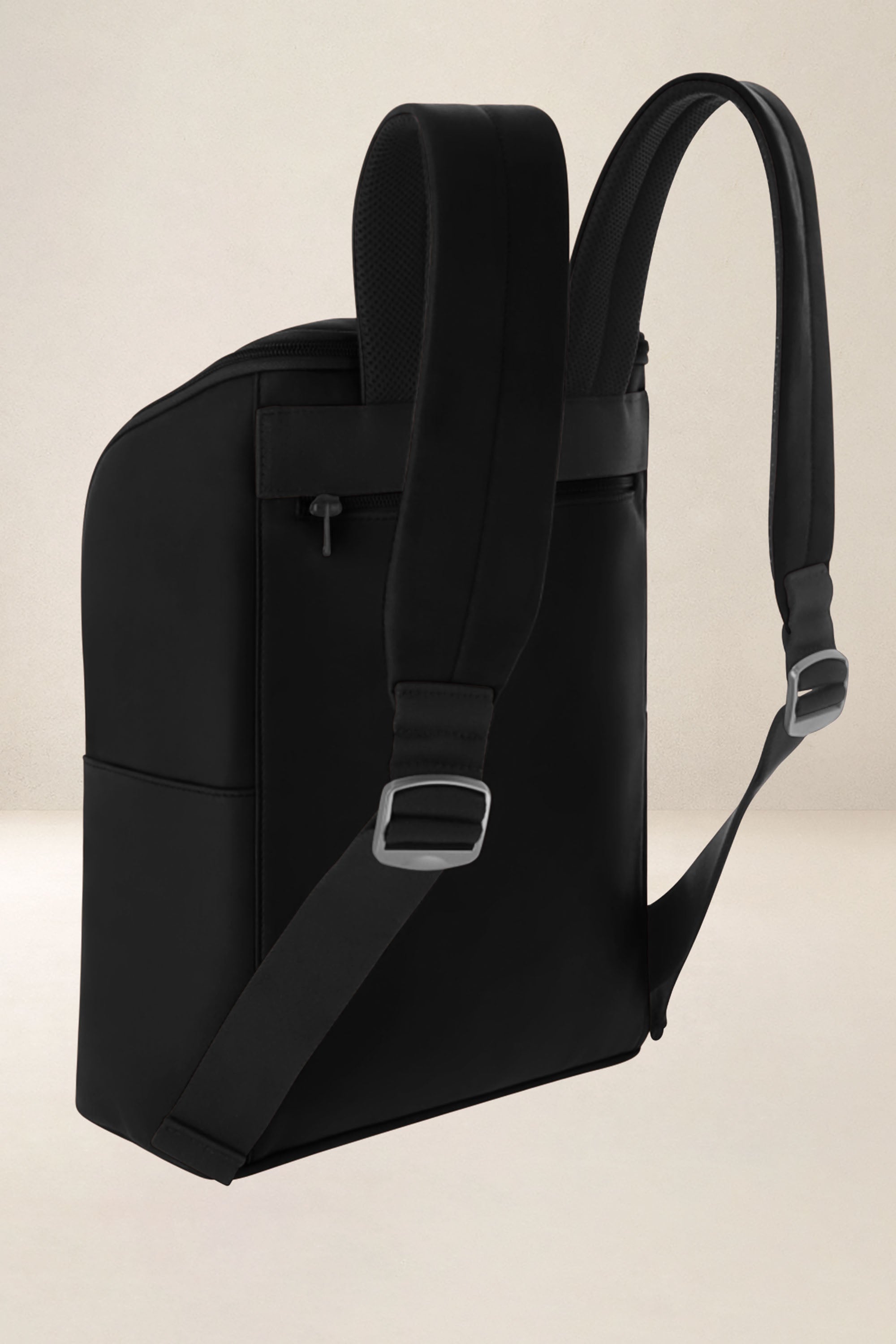 les-ateliers-four-s-parth-non-sac-dos-cuir-fauve-ordinateur image 5