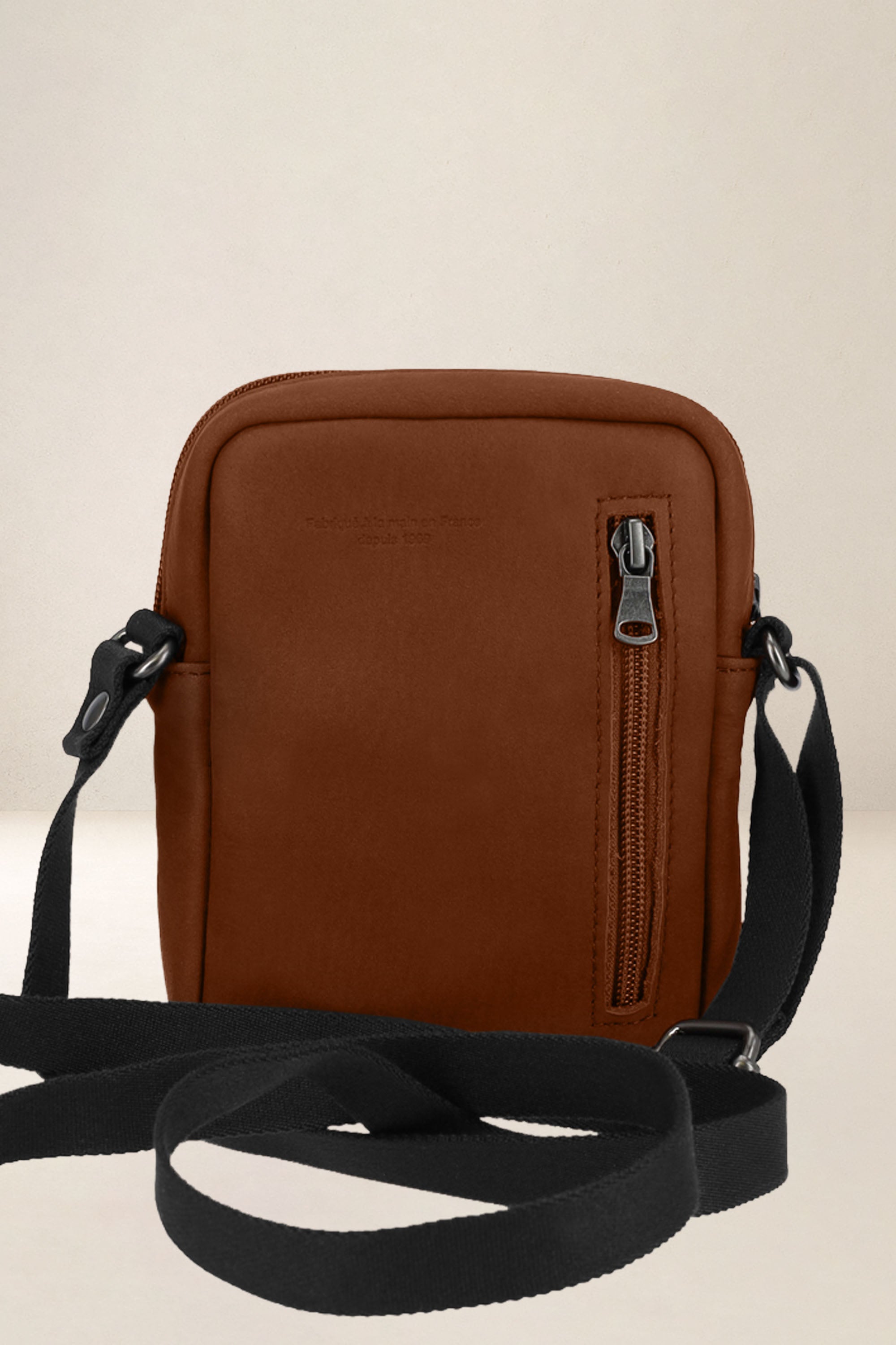 les-ateliers-four-s-c-os-sacoche-cuir-homme-marine image 8
