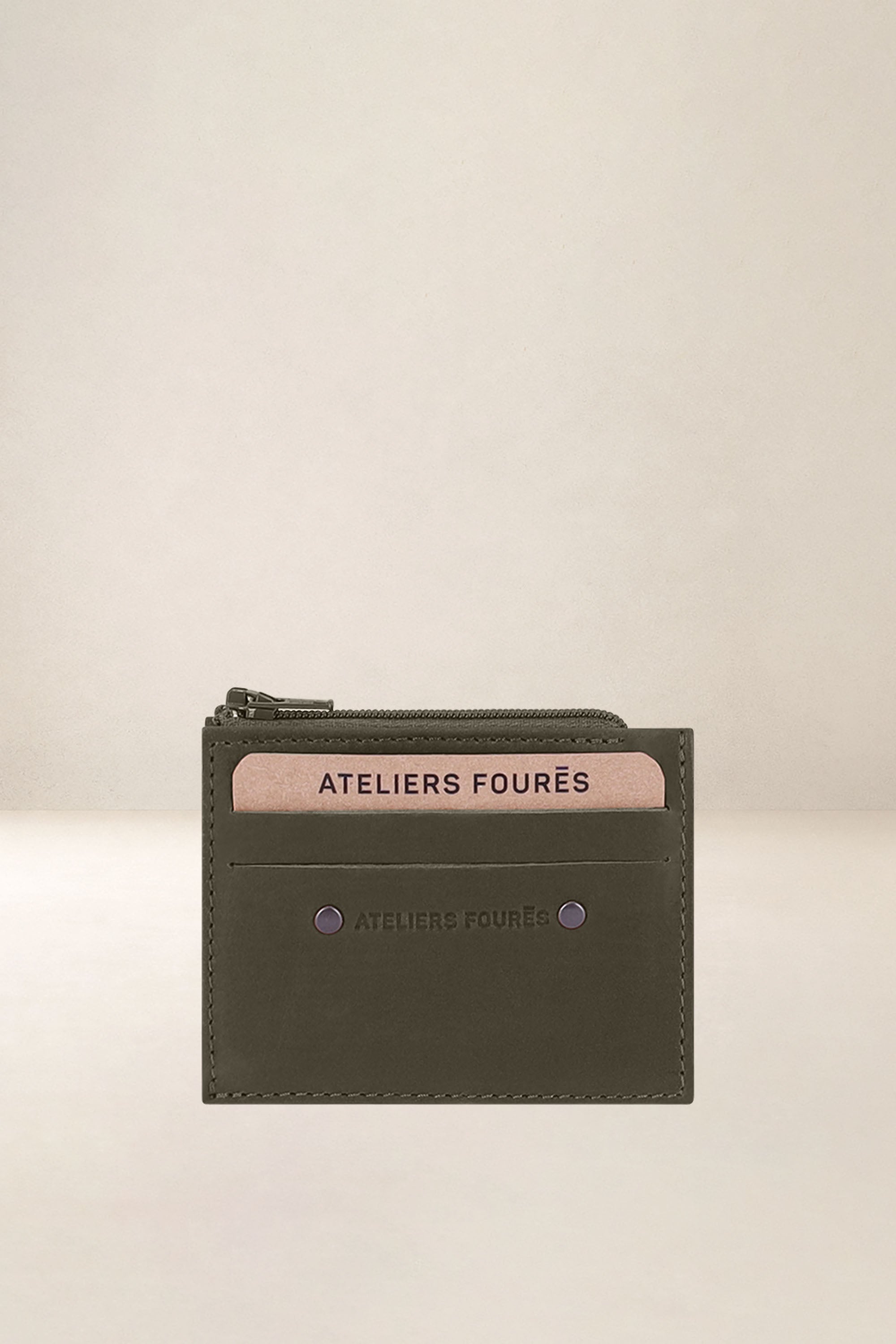 les-ateliers-four-s-pollux-porte-cartes-cuir-fauve-fin image 6