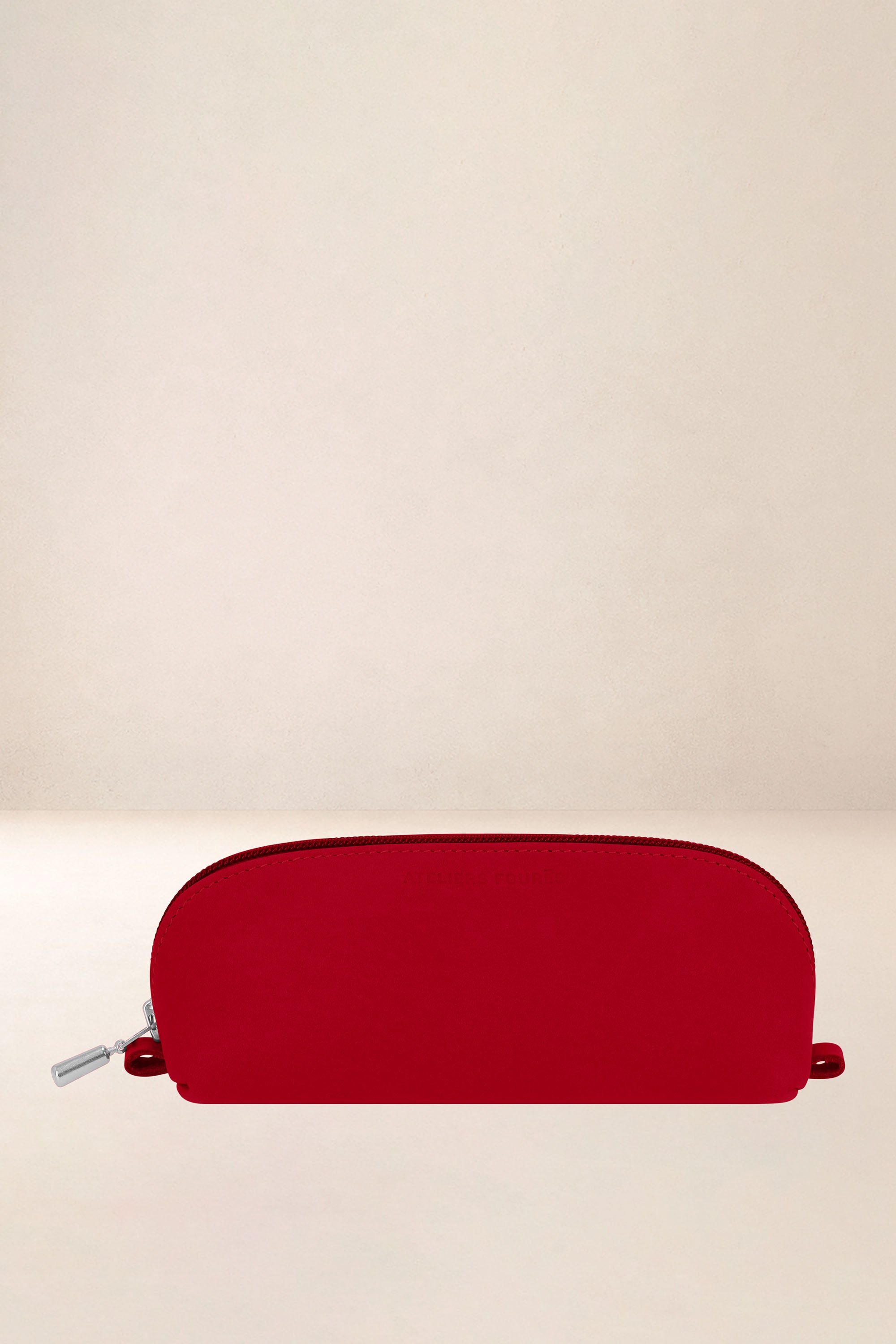 les-ateliers-four-s-ph-b-trousse-cuir-lionne-grand-angle image 2