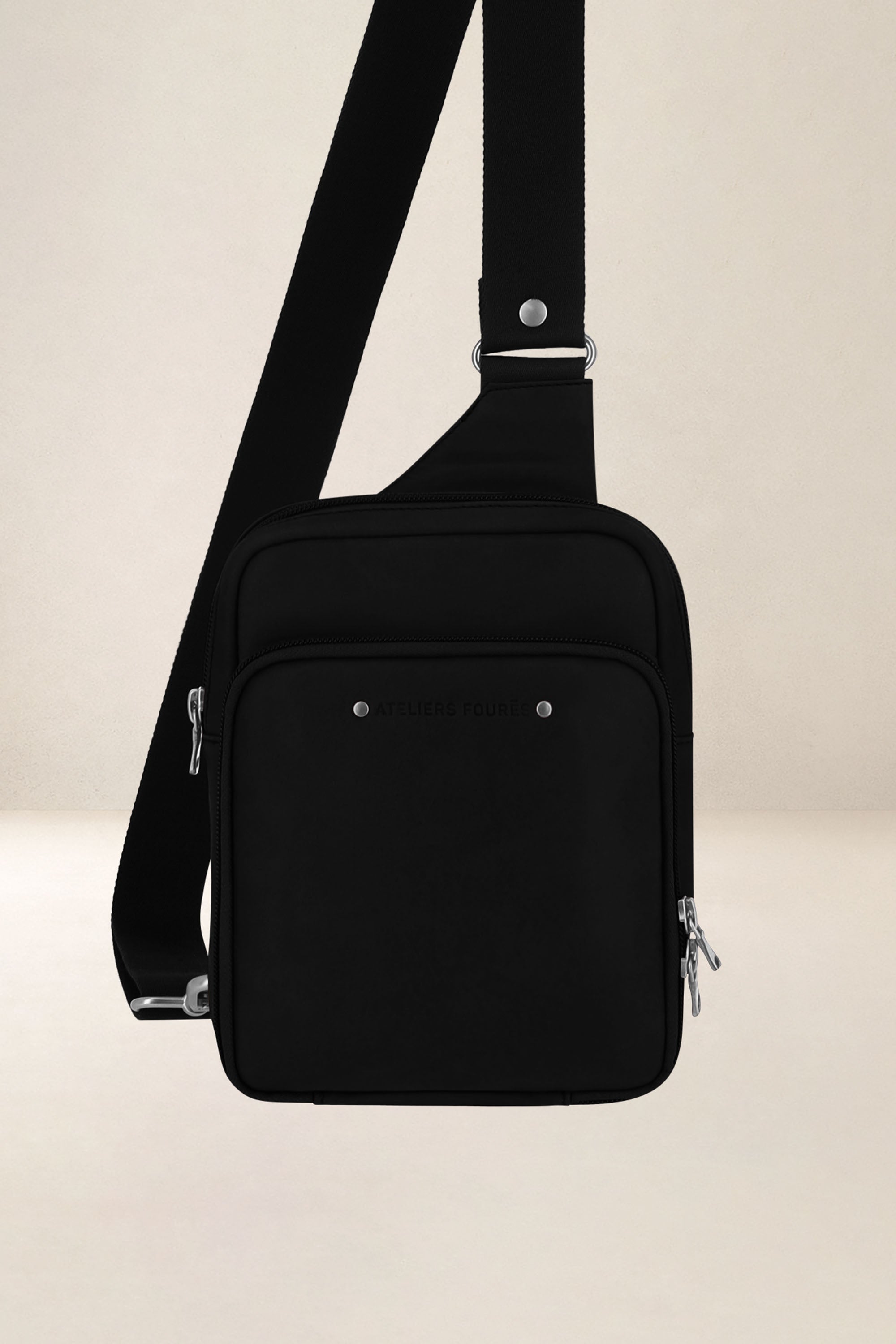 les-ateliers-four-s-euripide-sacoche-cuir-fauve-holster image 1