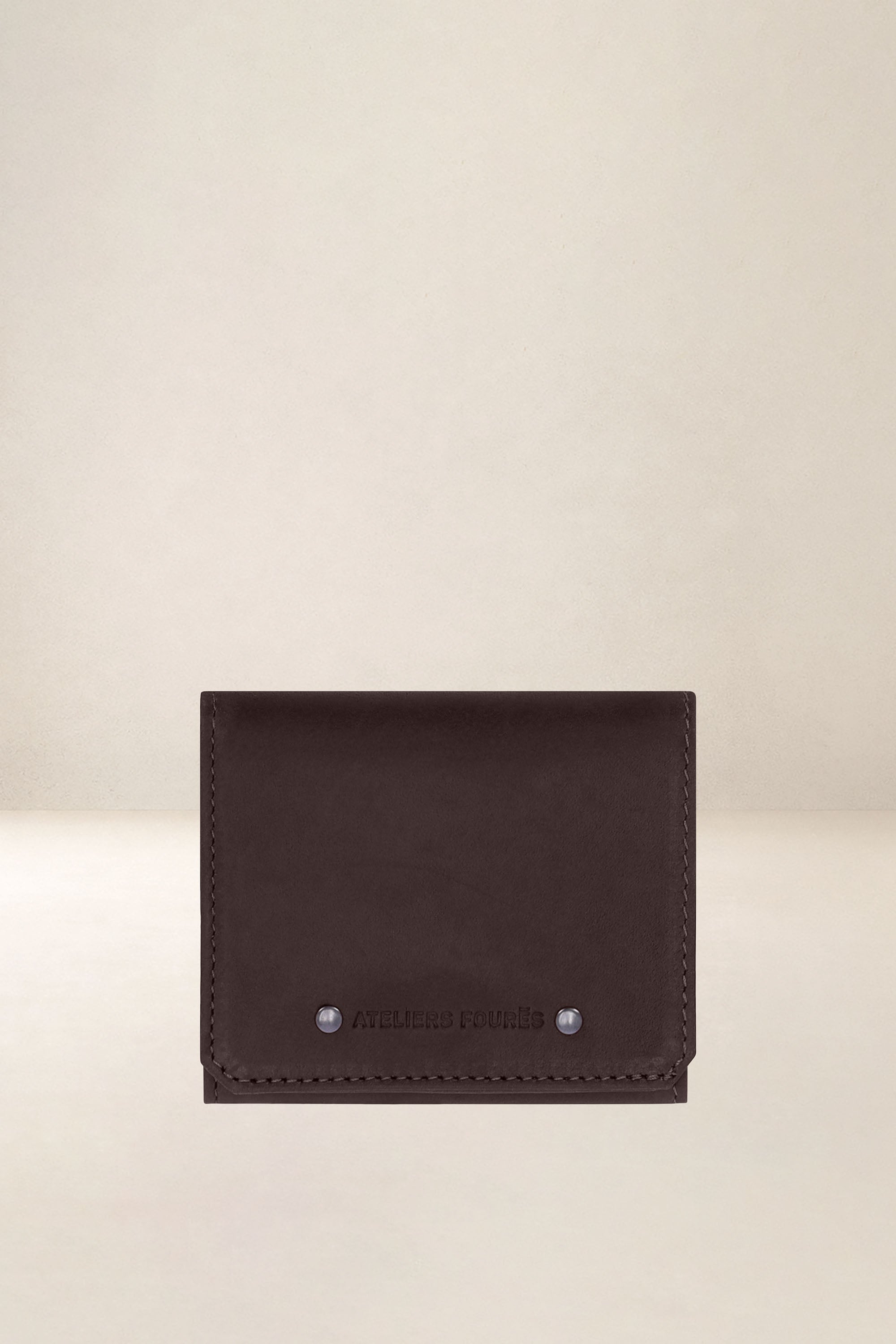 les-ateliers-four-s-minotaure-porte-monnaie-cuir-cognac-compact image 5
