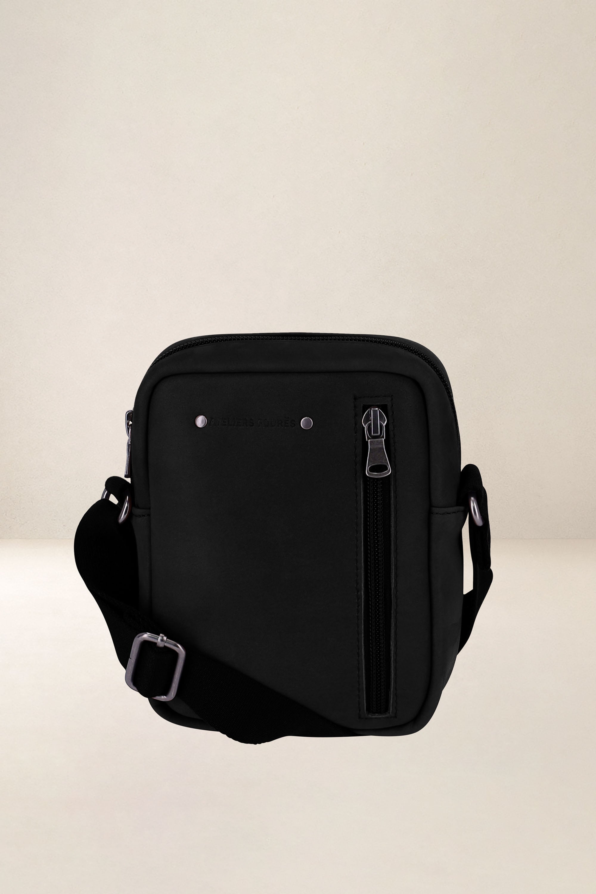 les-ateliers-four-s-c-os-sacoche-homme-cuir-fauve image 1
