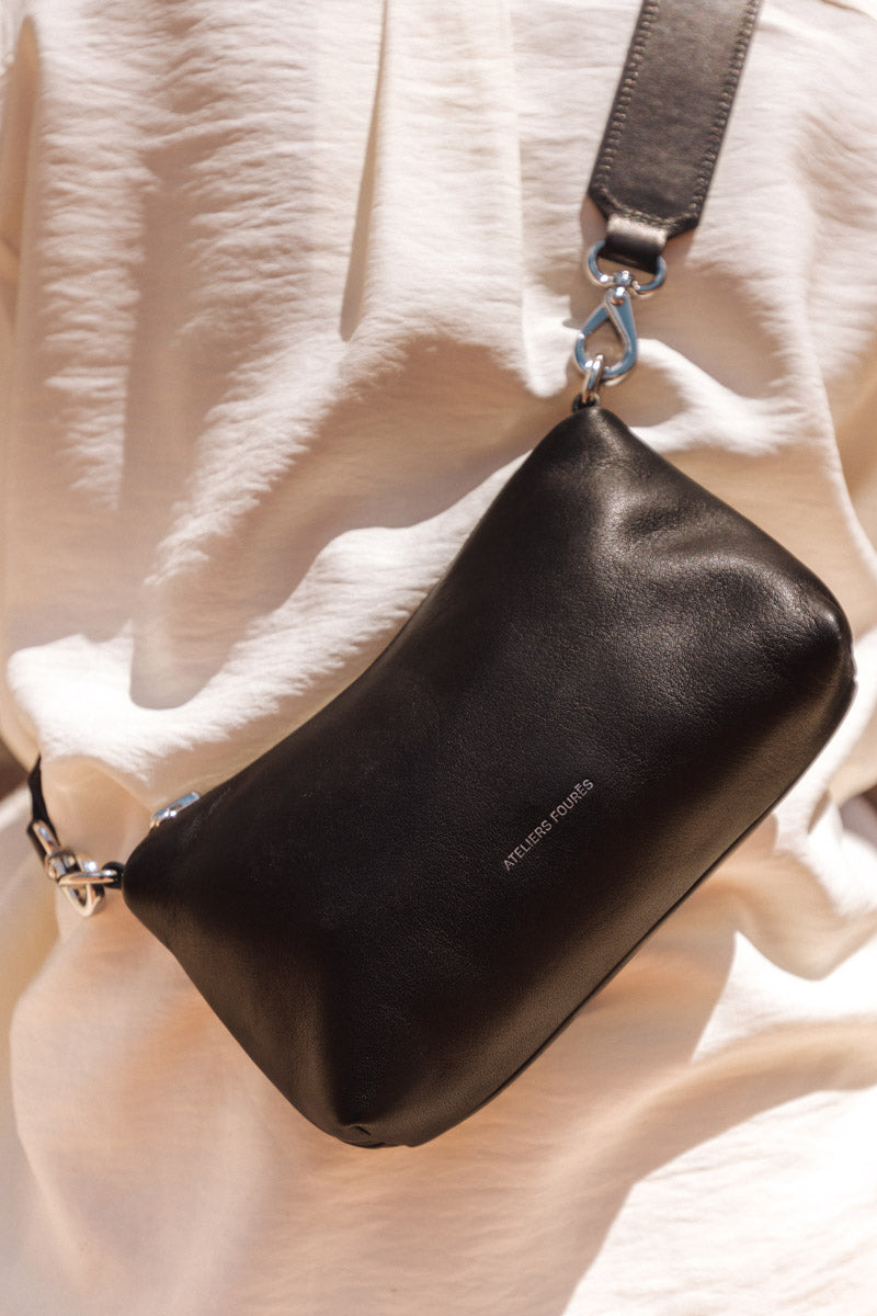 les-ateliers-four-s-iliade-mini-sac-hobo-cuir-lionne image 7