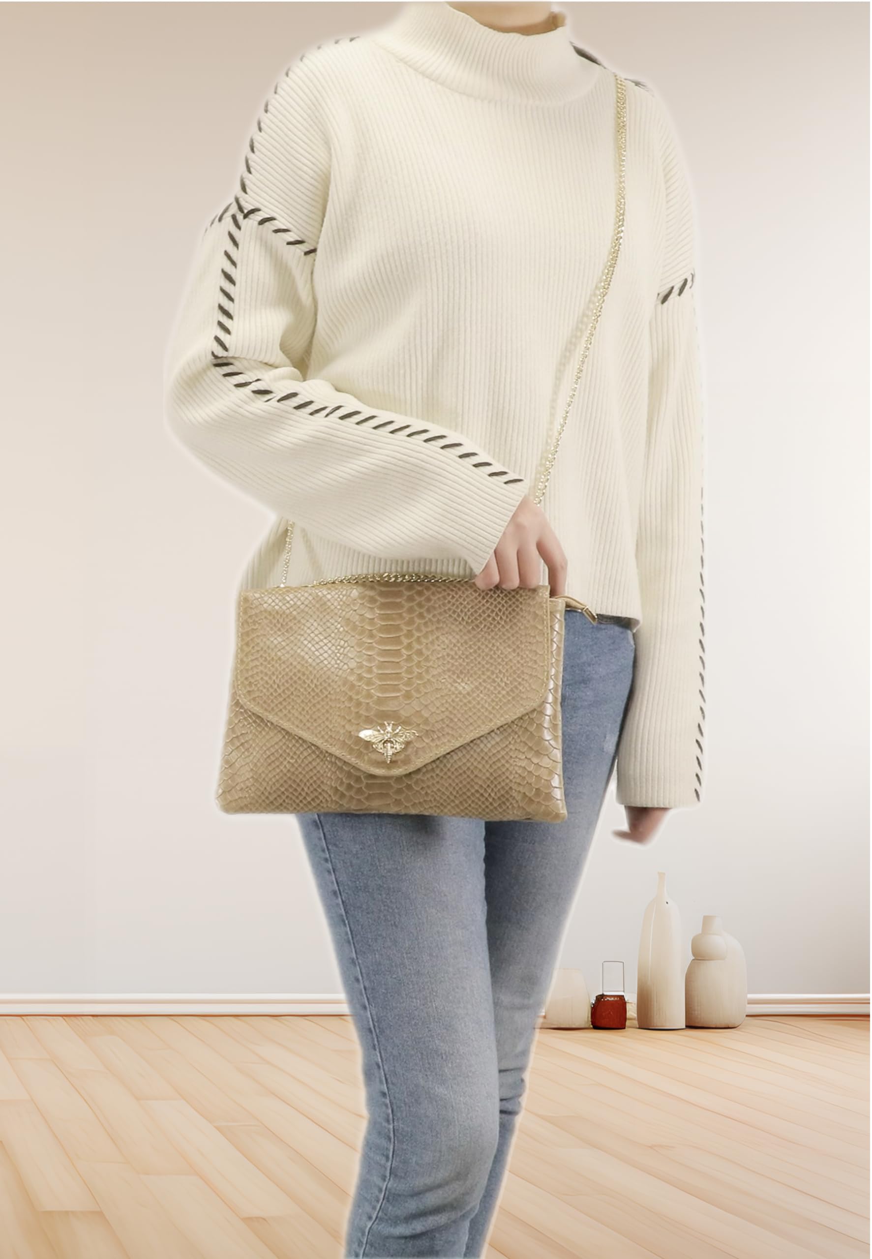 double-tree-sac-bandouli-re-taupe-pochette-cuir-serpent-abeille image 3