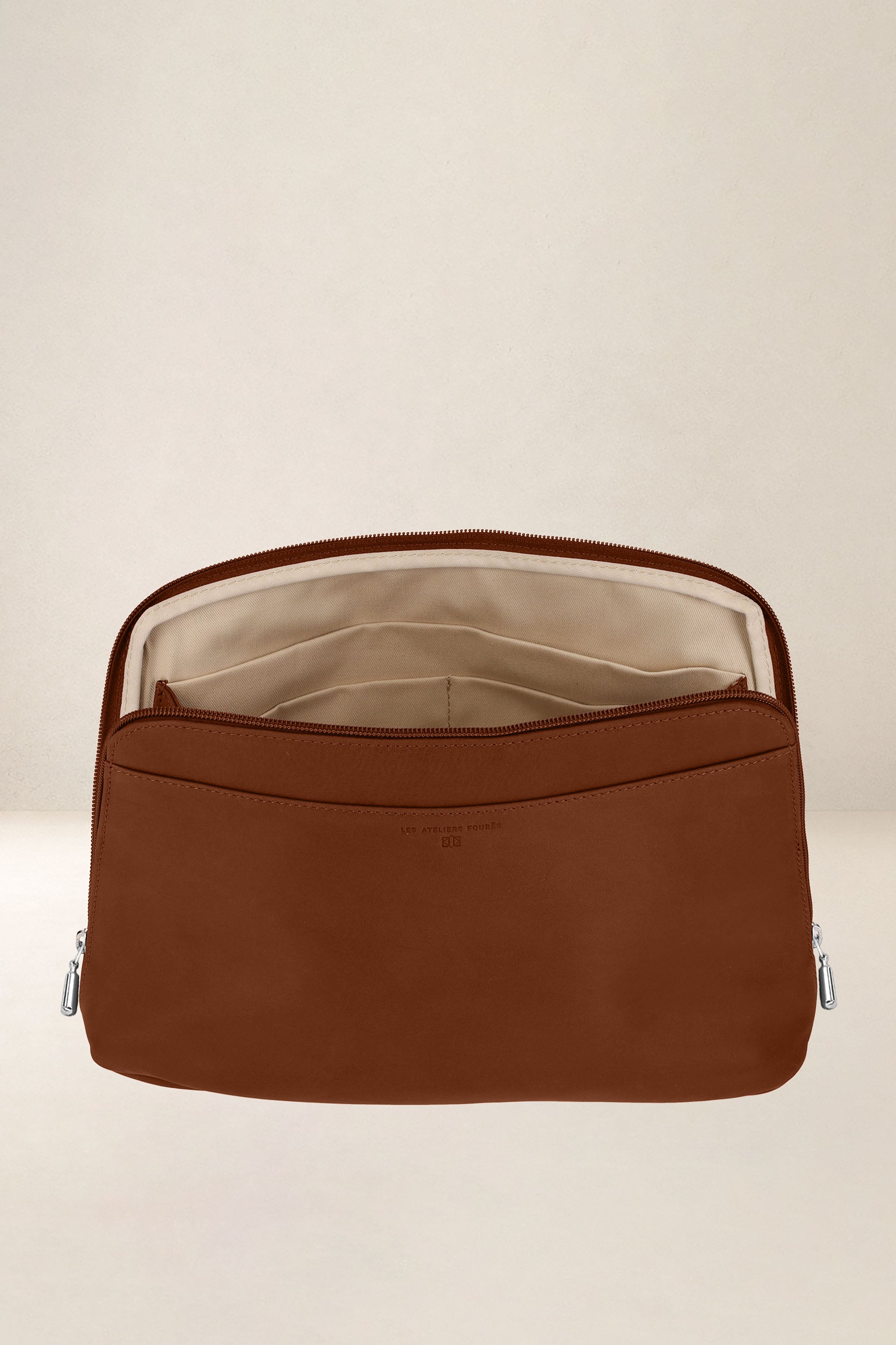 les-ateliers-four-s-europe-sac-main-cuir-lionne image 5