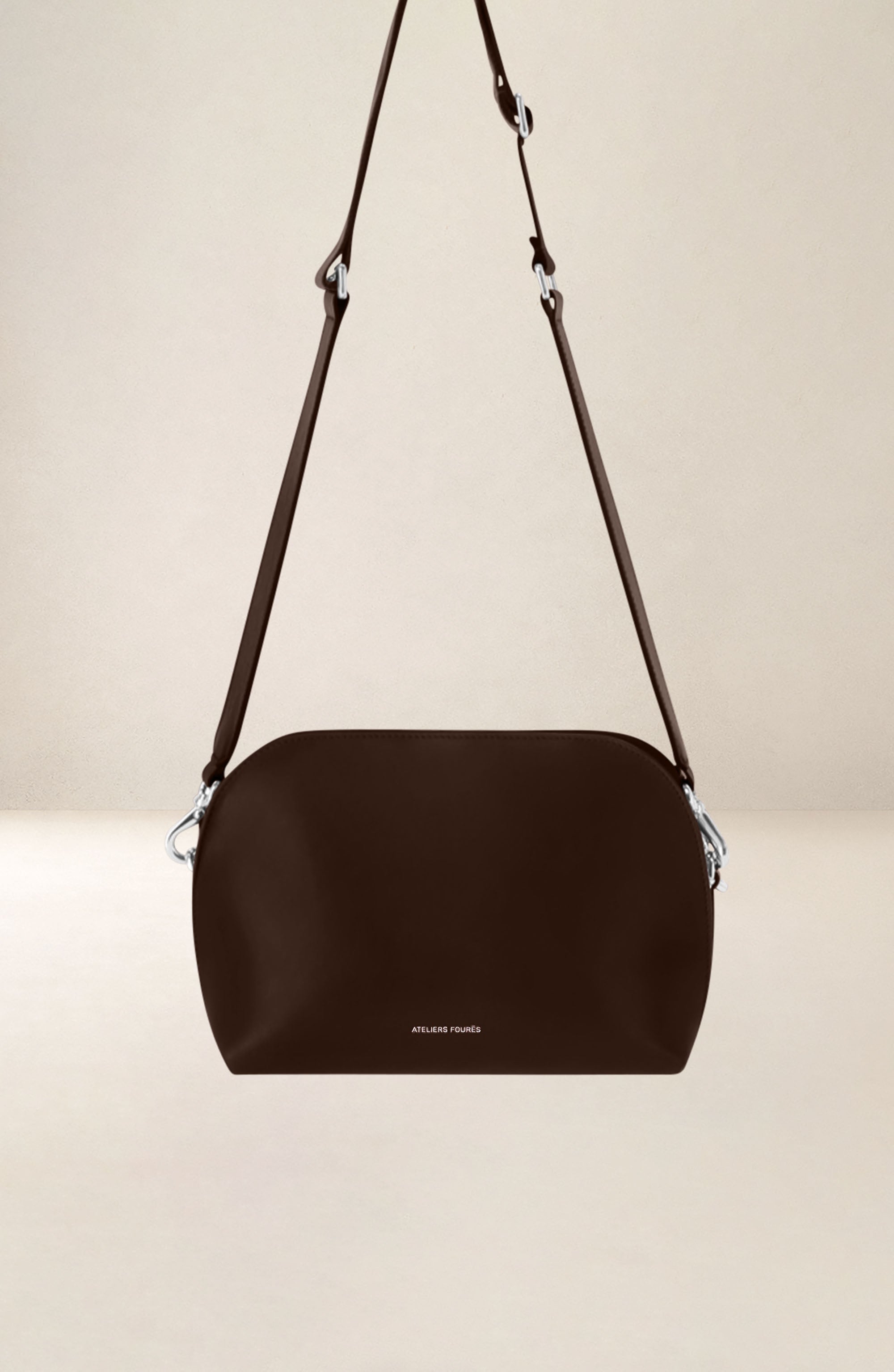 les-ateliers-four-s-odyss-e-sac-bandouli-re-fauve-cuir image 3