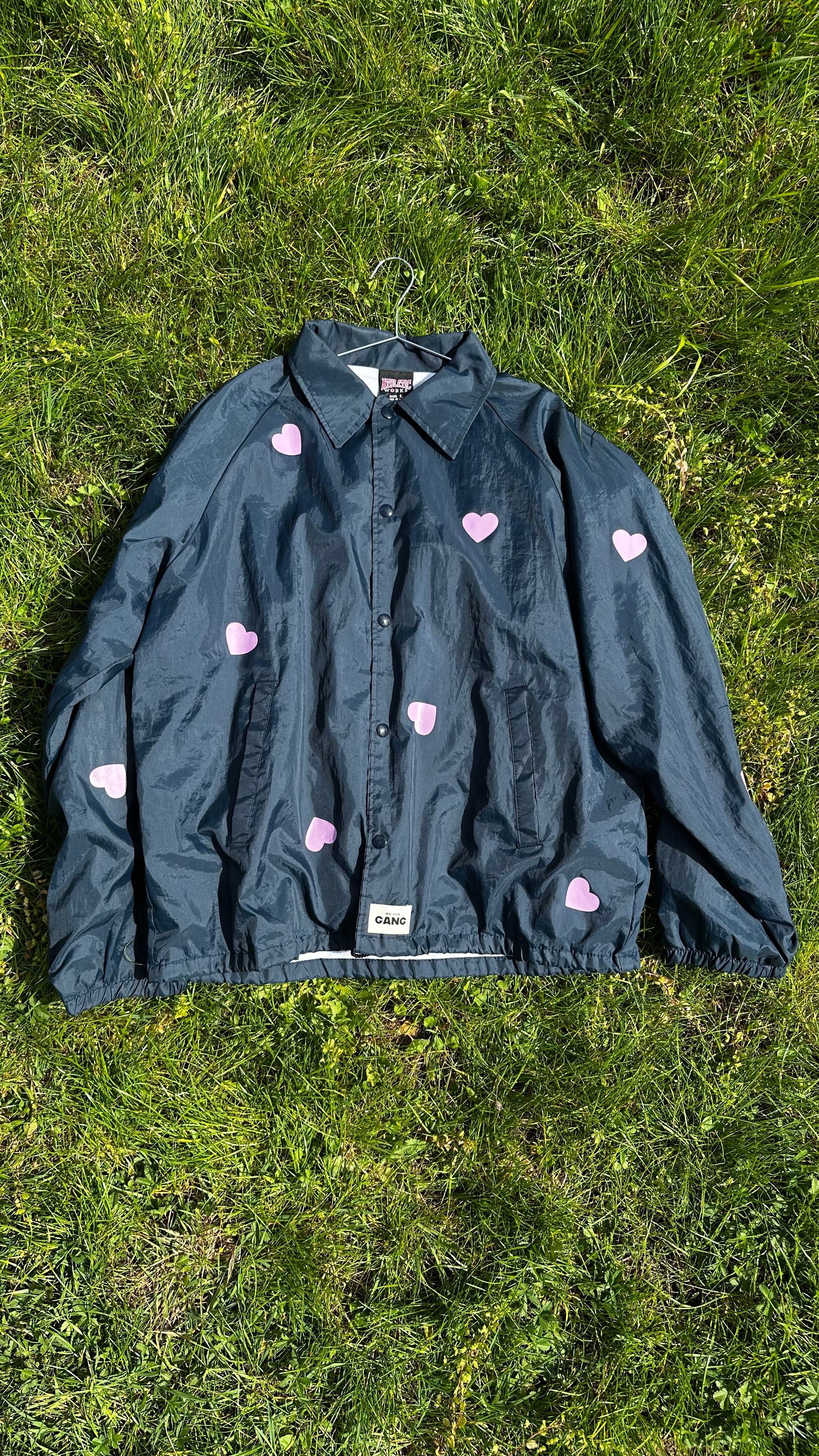 maison-gang-coupe-vent-coeurs-roses-veste-bleue-taille-l image 1