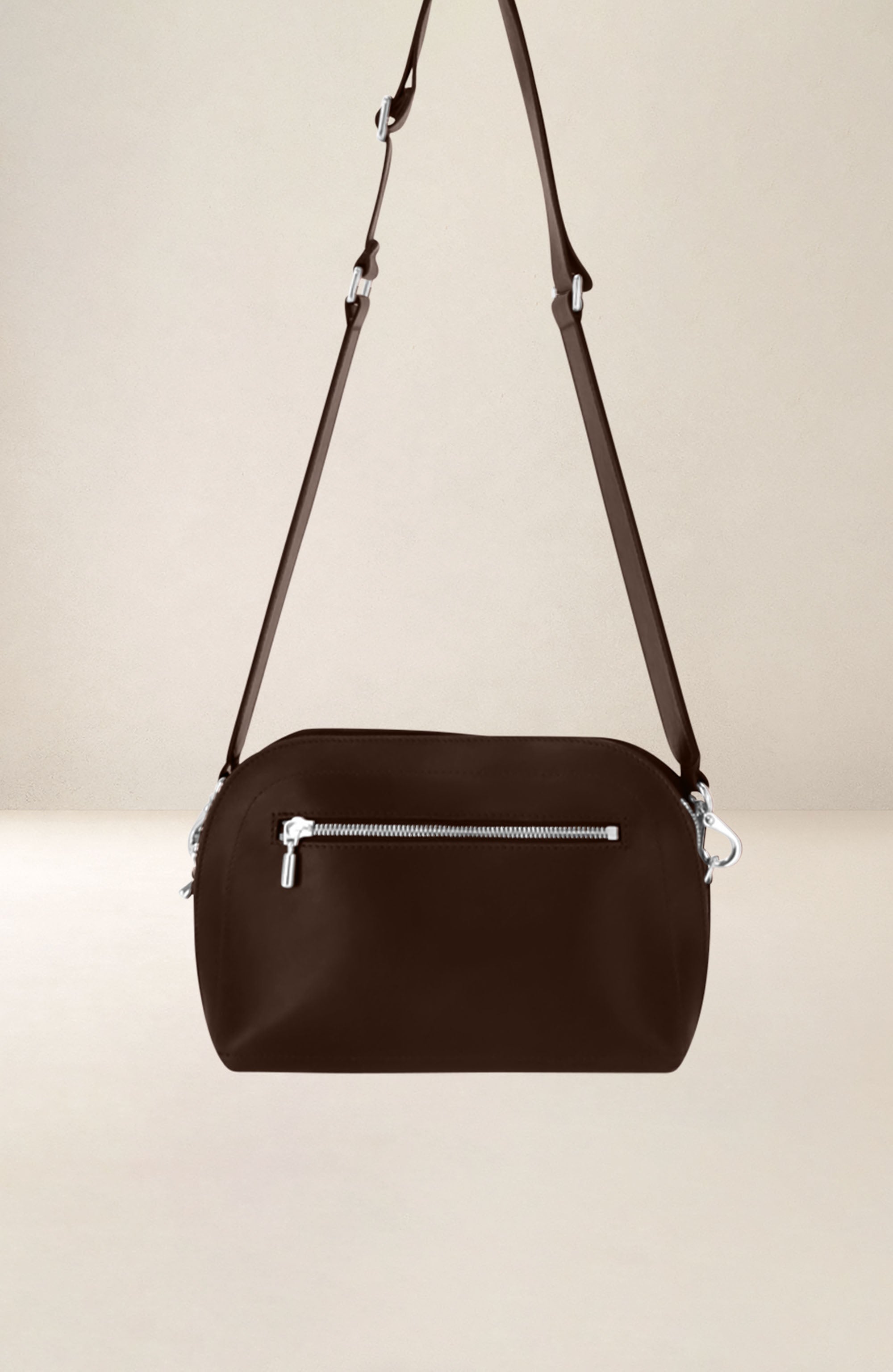 les-ateliers-four-s-odyss-e-sac-bandouli-re-fauve-cuir image 5