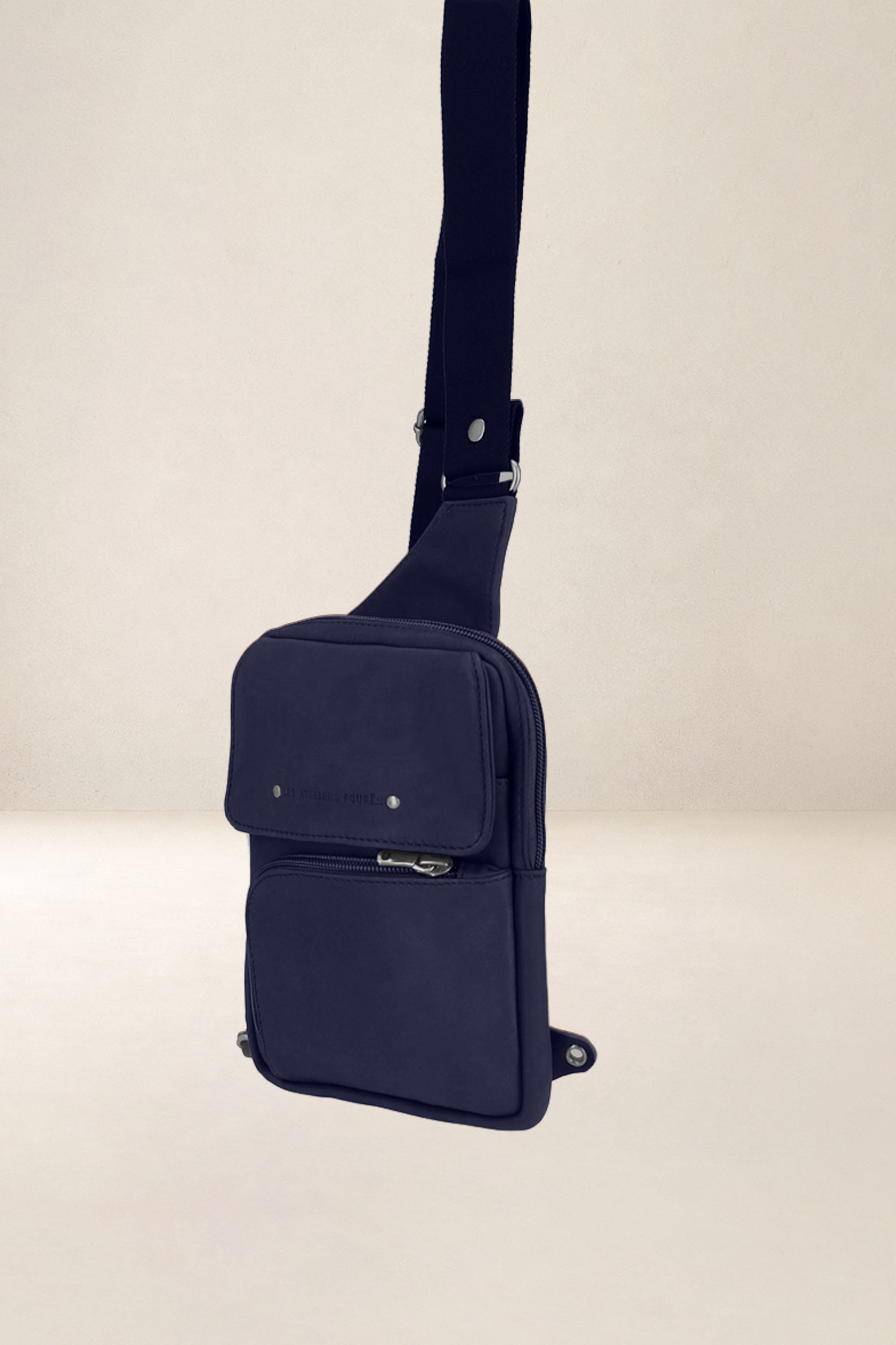 les-ateliers-four-s-pallas-sac-banane-fauve-holster-cuir image 5