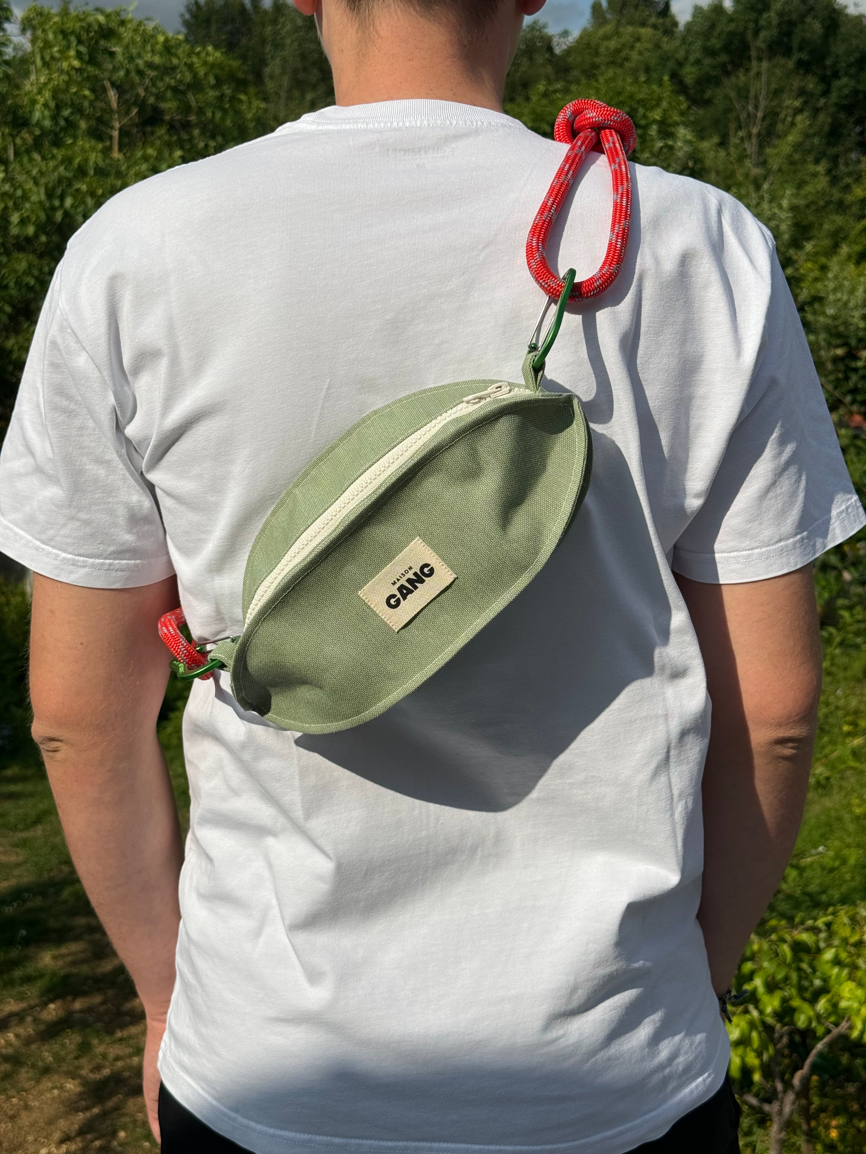 maison-gang-pistache-sac-ballon-upcycl-vert-sangle-bleue image 5