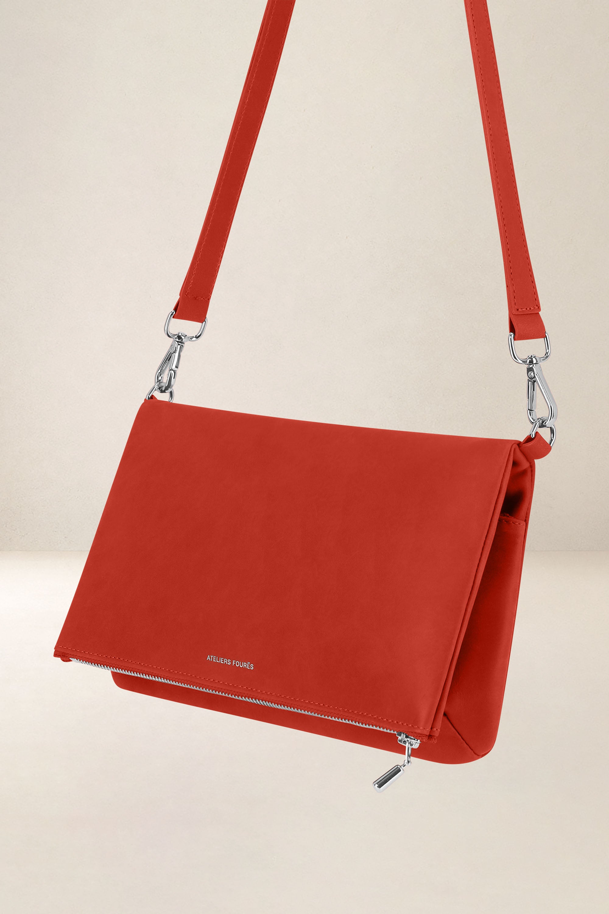 les-ateliers-four-s-myc-ne-pochette-cuir-kaki image 4
