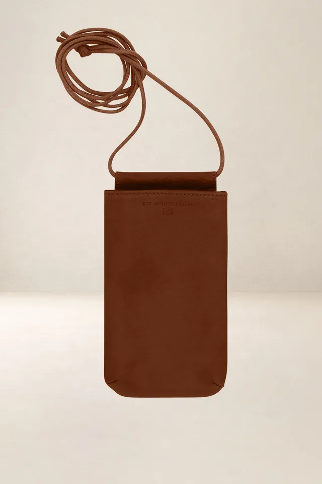 les-ateliers-four-s-circ-porte-t-l-phone-cuir-orange-confite image 1