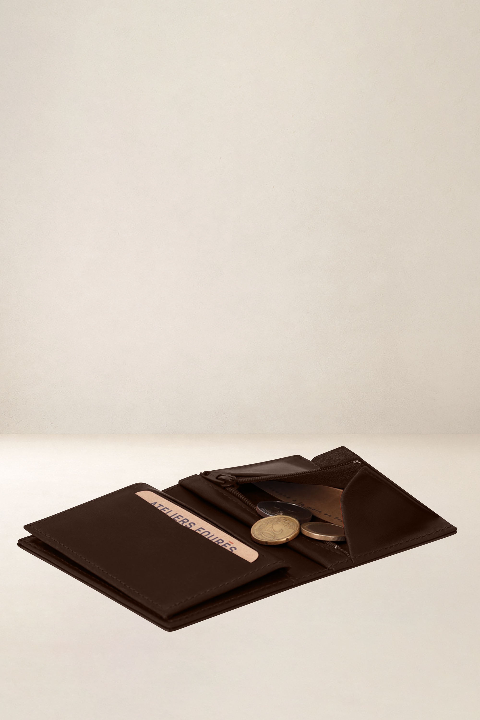 les-ateliers-four-s-platon-portefeuille-cuir-orange-compact image 7