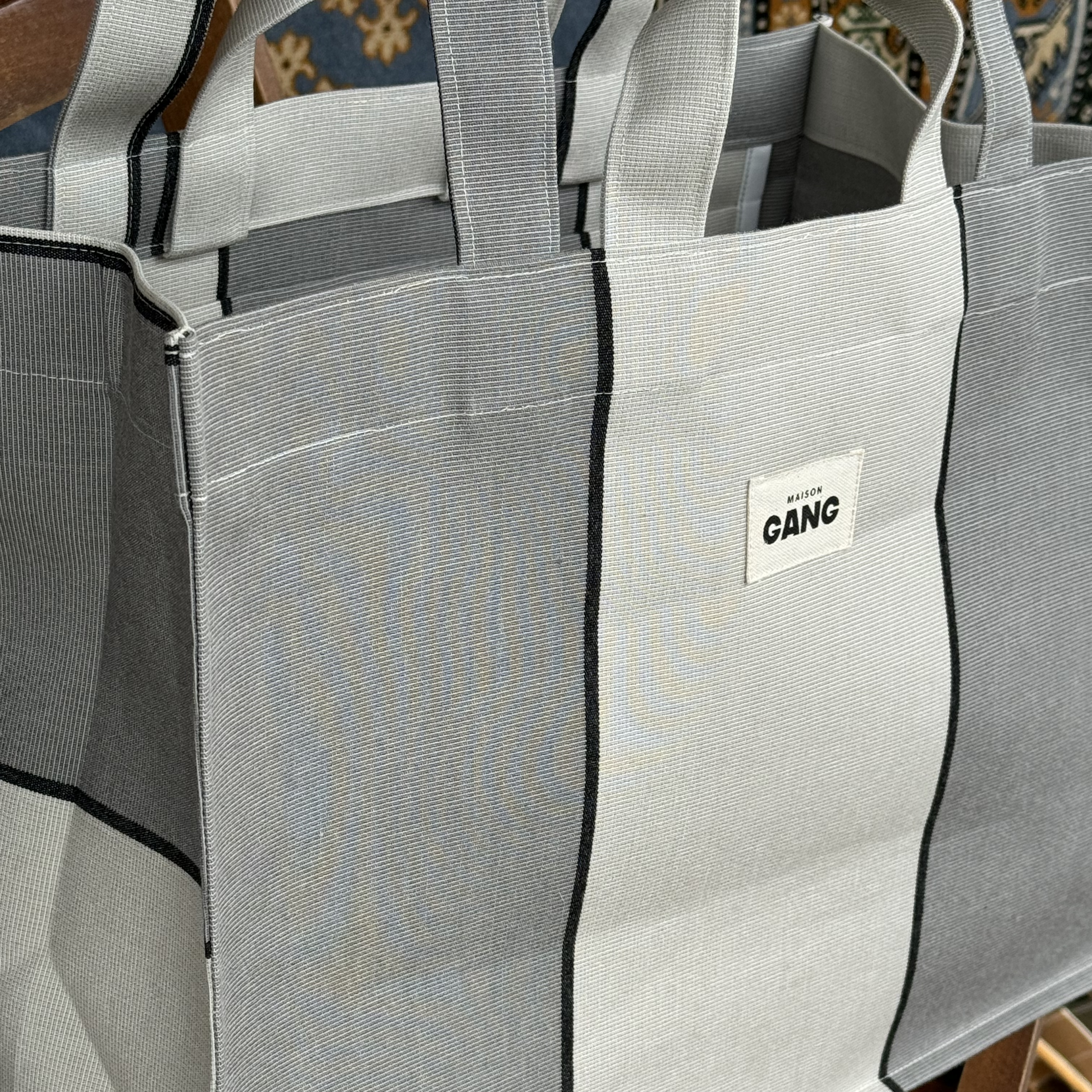 maison-gang-claude-sac-cabas-upcycl-30x40x18-imperm-able image 4