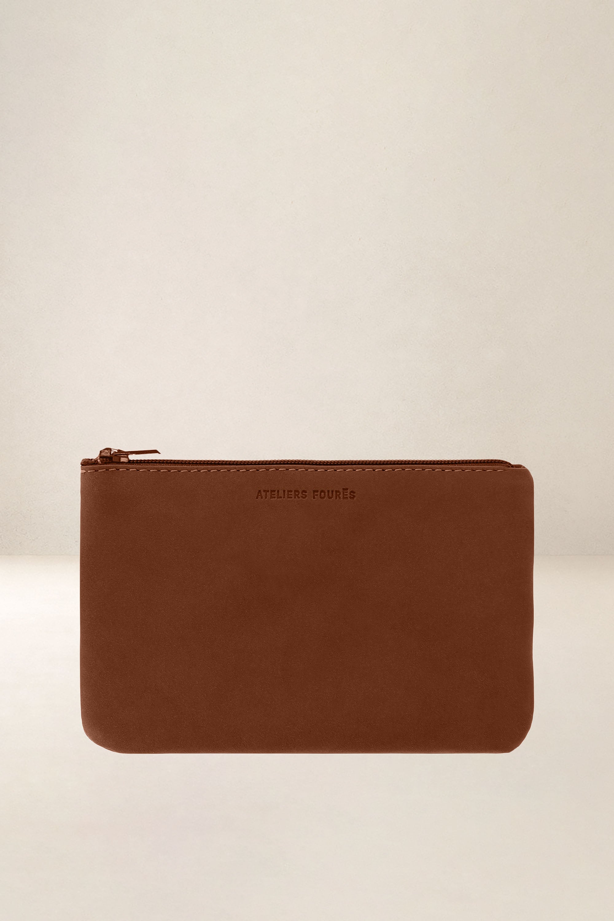 les-ateliers-four-s-cassiop-e-m-dium-pochette-cuir-kaki image 1