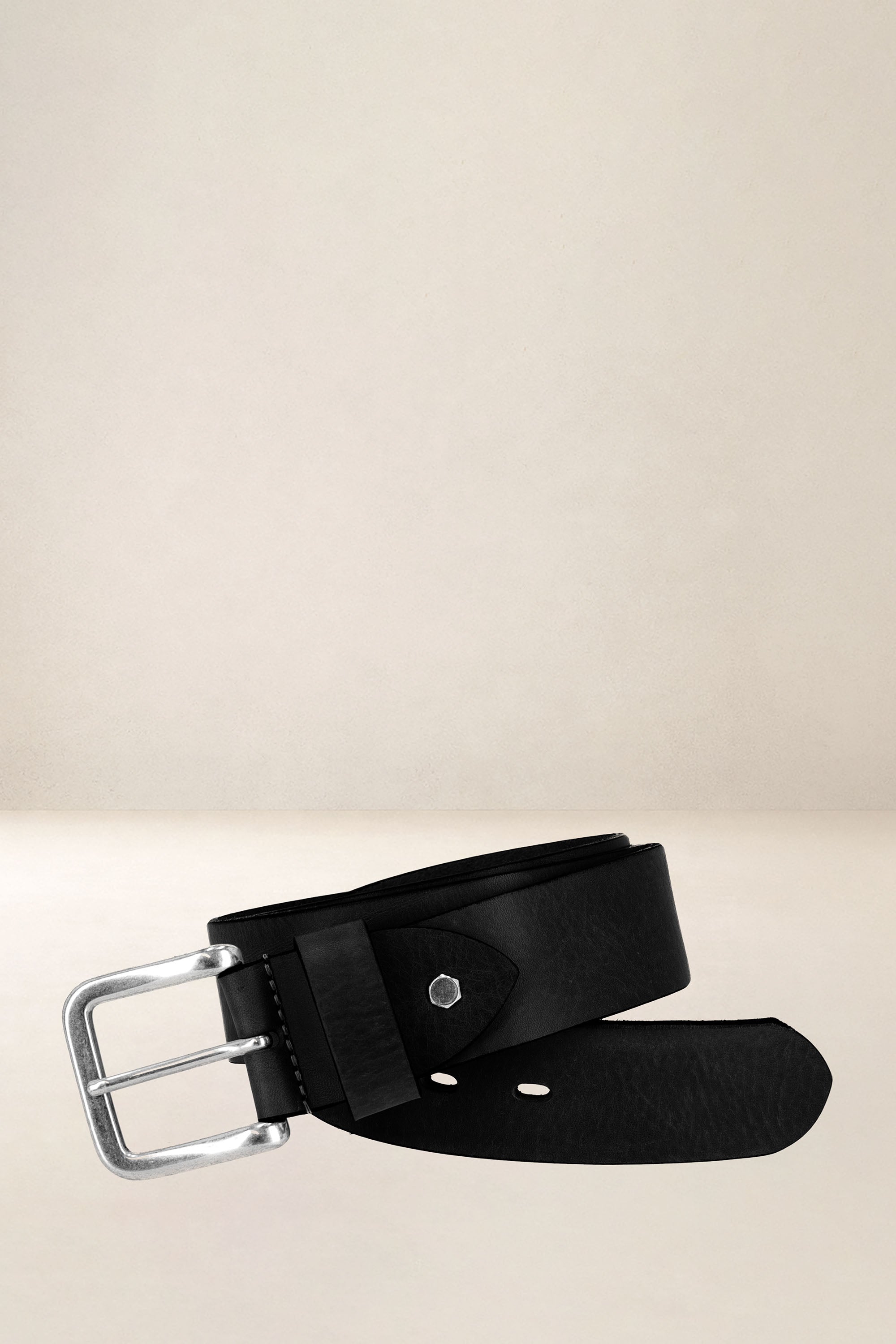 les-ateliers-four-s-eb-ne-ceinture-cuir-noir-grain image 7