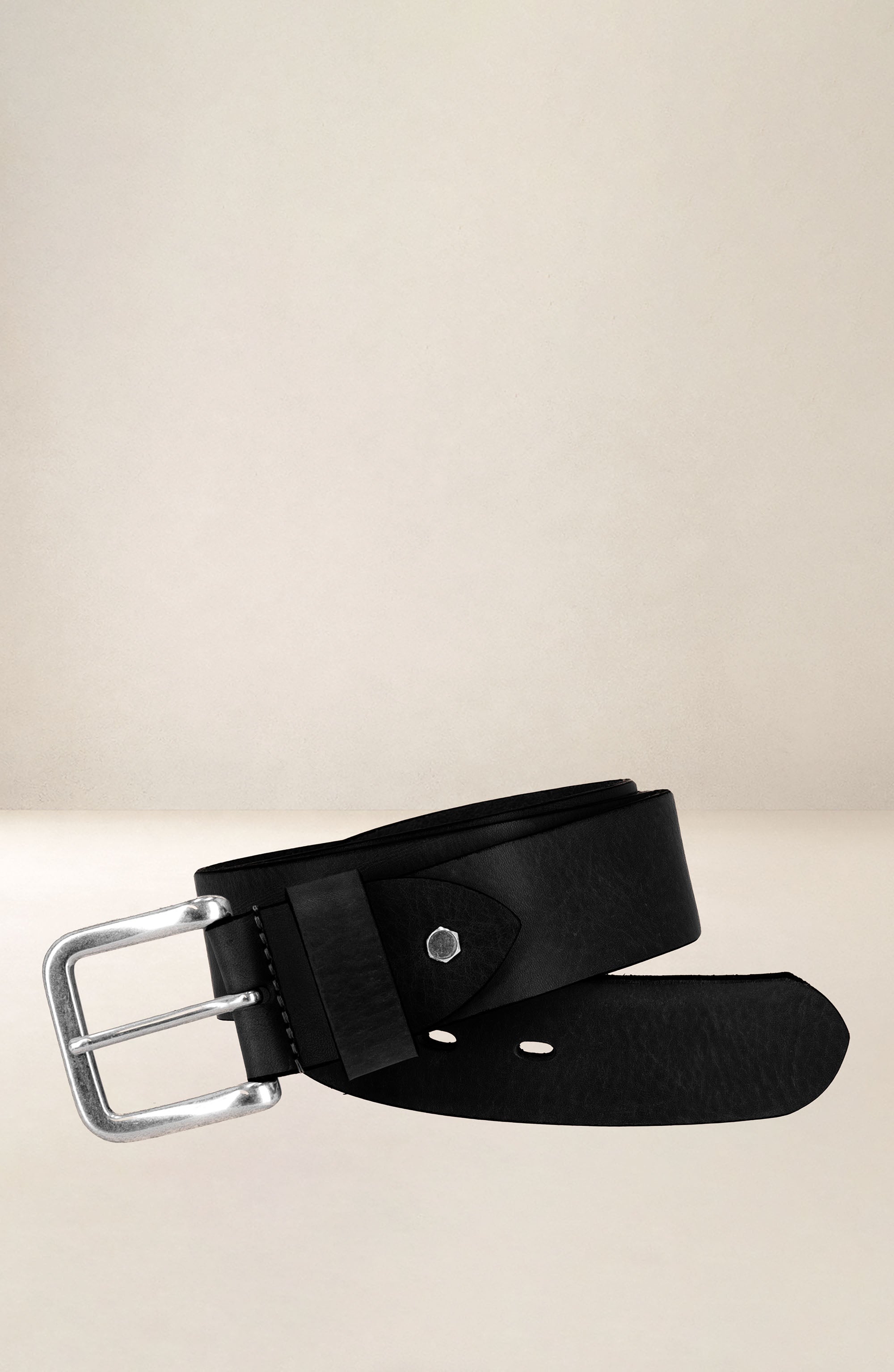 les-ateliers-four-s-eb-ne-ceinture-cuir-noir-grain image 3
