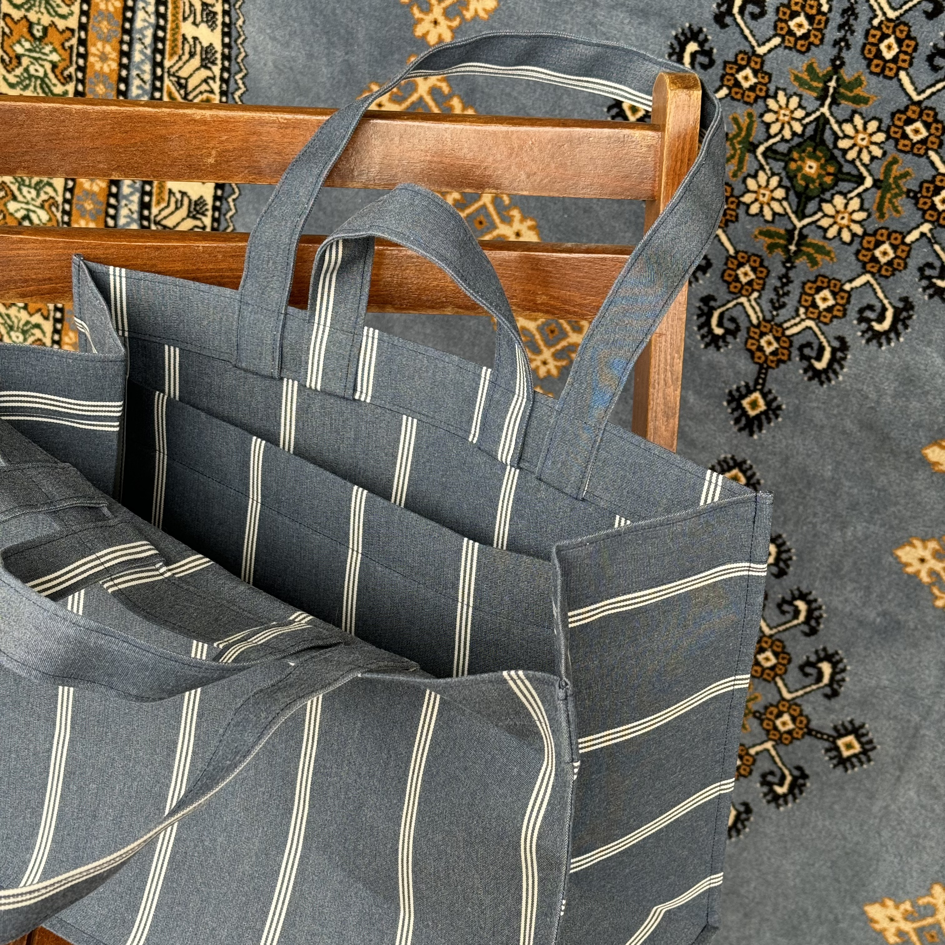 maison-gang-billie-jean-cabas-upcycl-toile-de-store-30x40 image 3