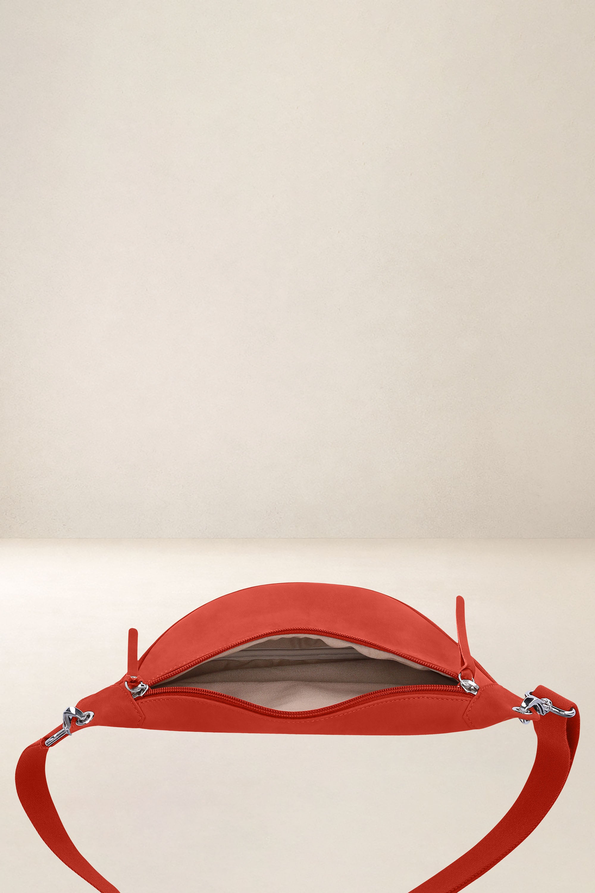 les-ateliers-four-s-atalante-sac-banane-femme-cuir-lionne image 6