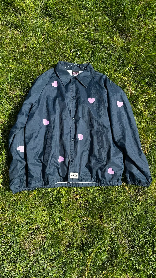 maison-gang-coupe-vent-coeurs-roses-veste-bleue-taille-l image 1