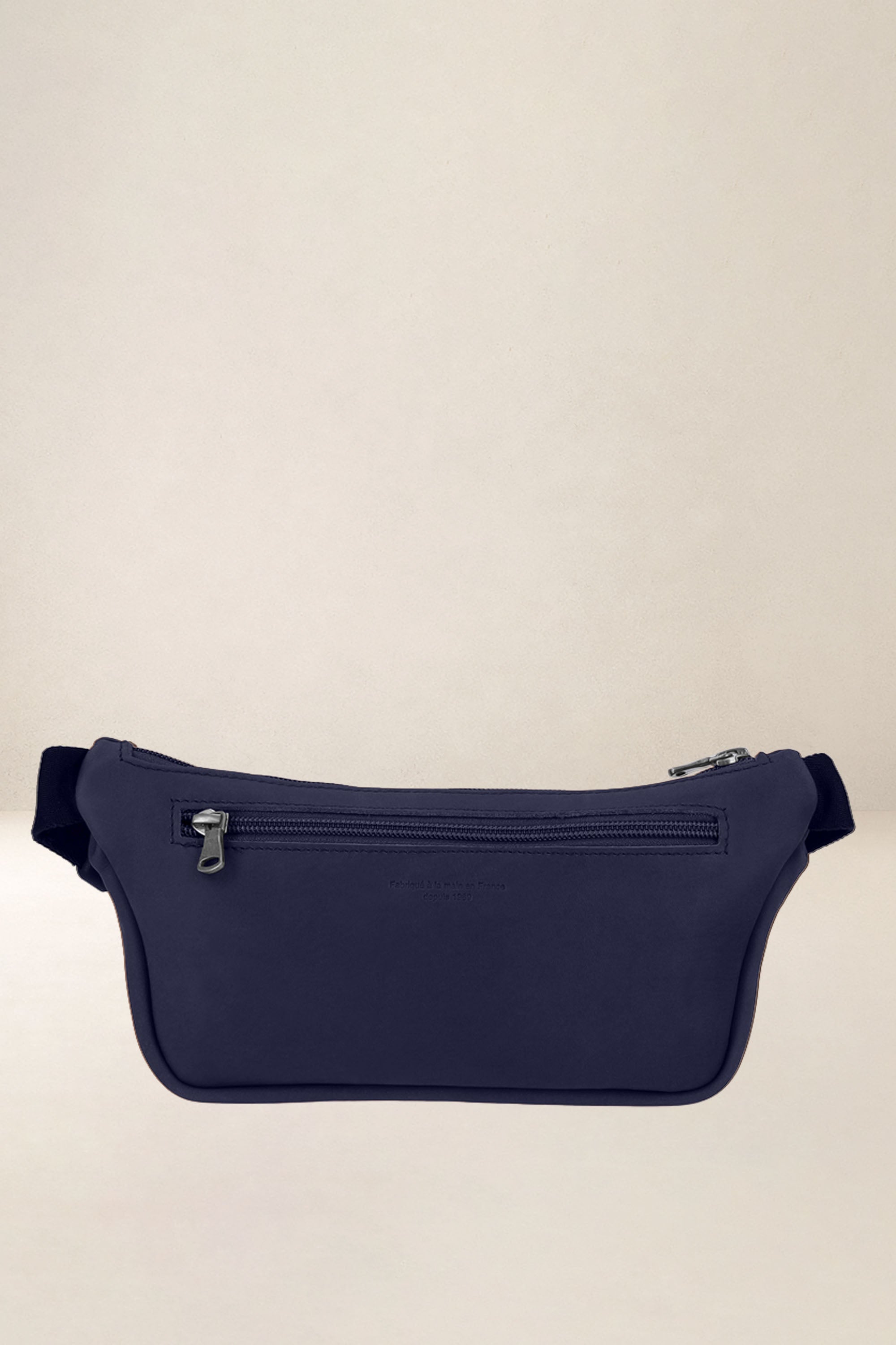 les-ateliers-four-s-our-a-9670-sac-banane-cuir-marine image 3