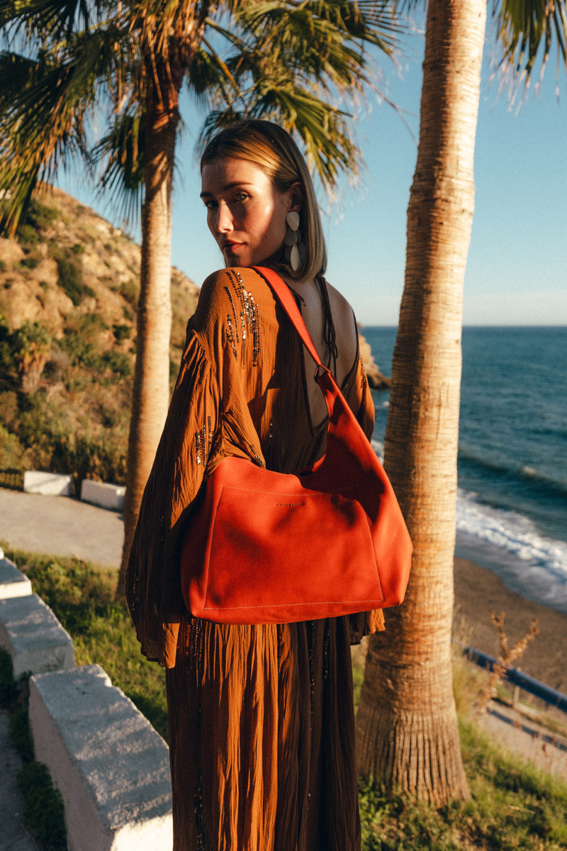 les-ateliers-four-s-amazone-cabas-cuir-orange-confite image 3