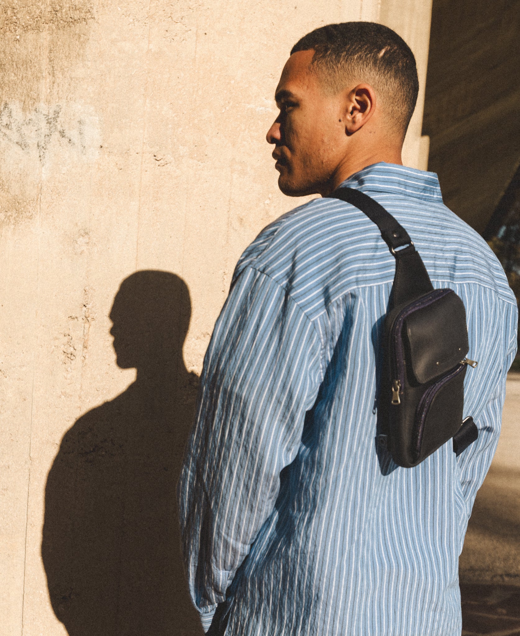 les-ateliers-four-s-pallas-sac-banane-fauve-holster-cuir image 3