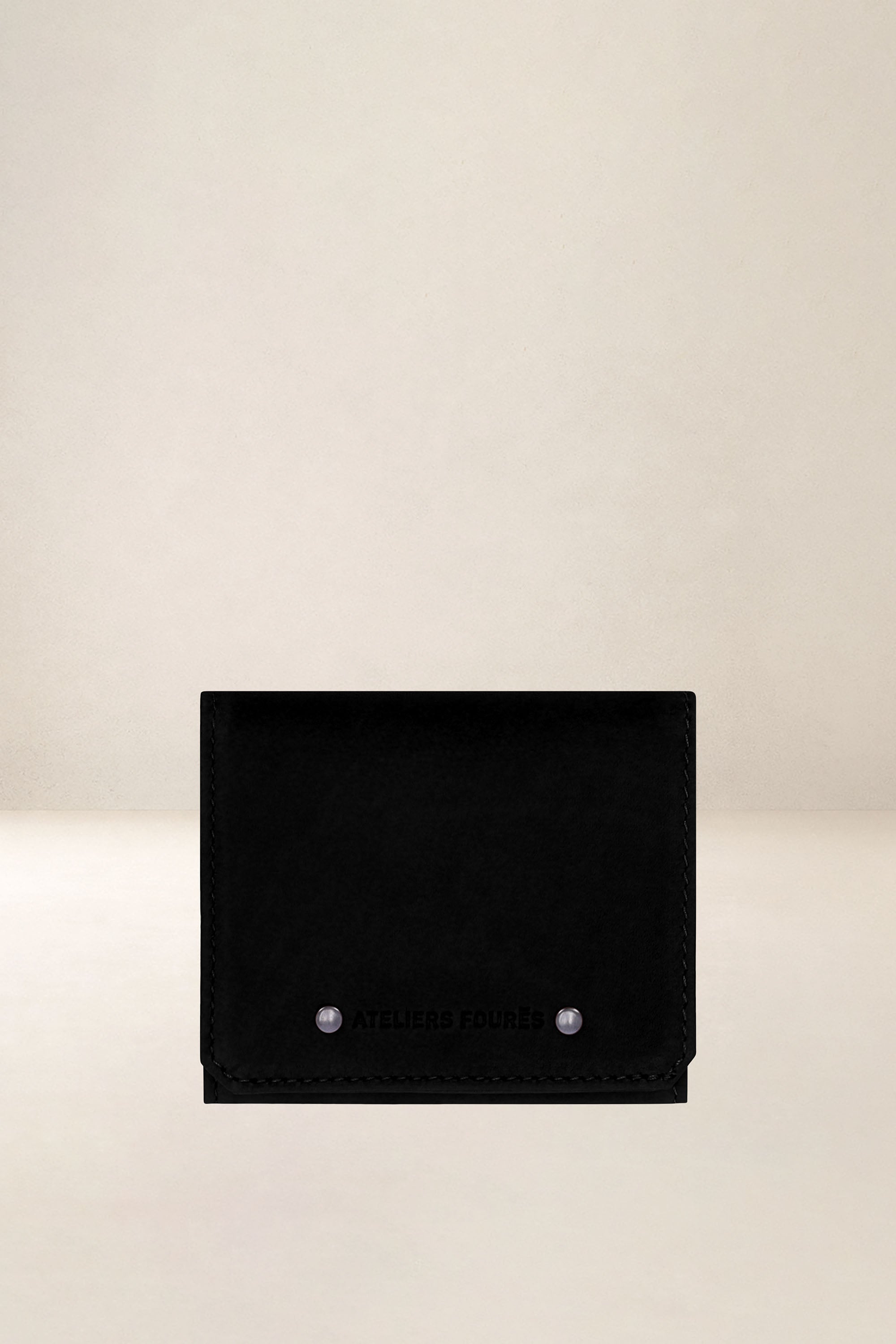 les-ateliers-four-s-minotaure-porte-monnaie-cuir-cognac-compact image 6